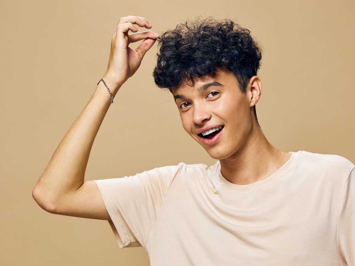 Essential Oils That Stimulate Hair Follicles: Boost Growth Naturally - andyou.ph